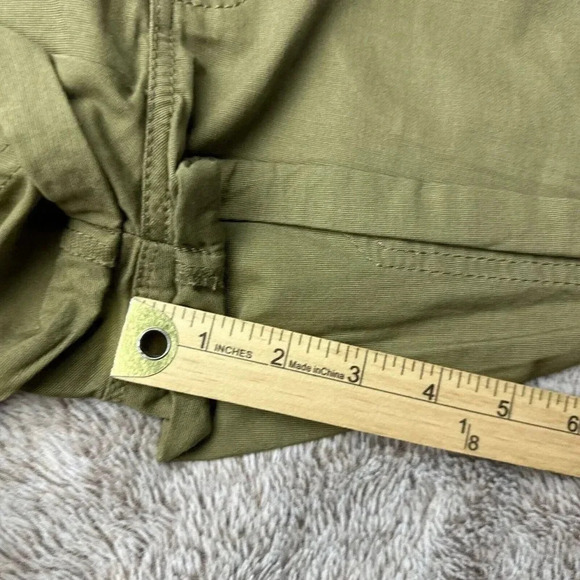 Roxy Shorts Womens Cheeky Chino Hot Pants Mid Rise Cuffed Green - Picture 16 of 16